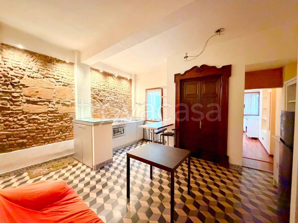 appartamento in vendita a Bologna in zona Santo Stefano