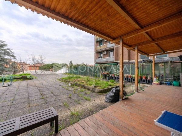 appartamento in vendita a Bologna in zona Saragozza