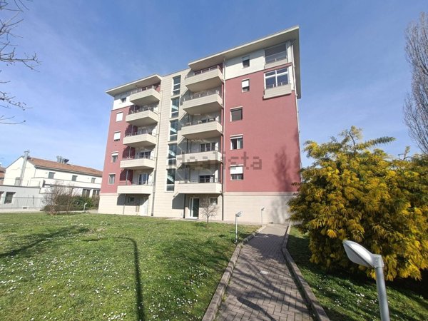 appartamento in vendita a Bologna in zona Savena