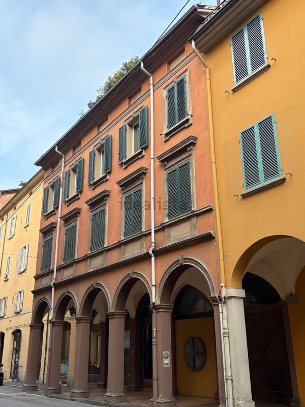 appartamento in vendita a Bologna in zona Centro Storico