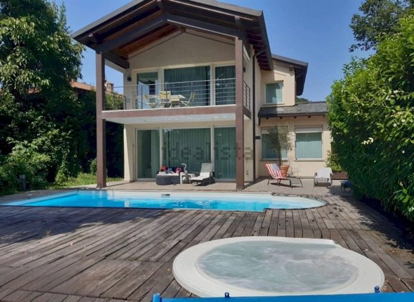 casa indipendente in vendita a Bologna in zona Colli