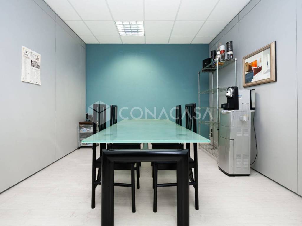 ufficio in vendita a Bologna in zona Santa Viola