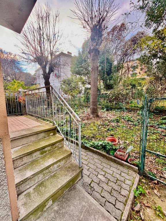 appartamento in vendita a Bologna in zona Savena