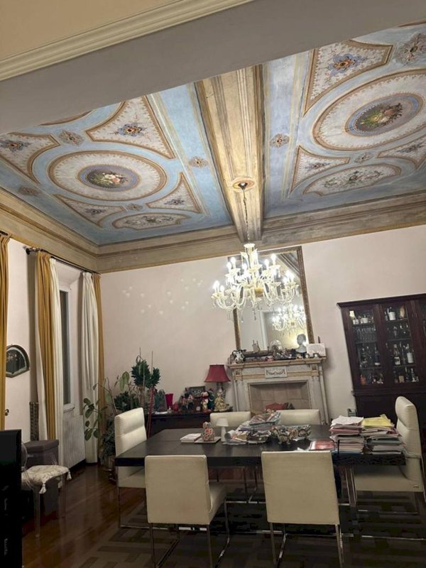 appartamento in vendita a Bologna in zona Saragozza