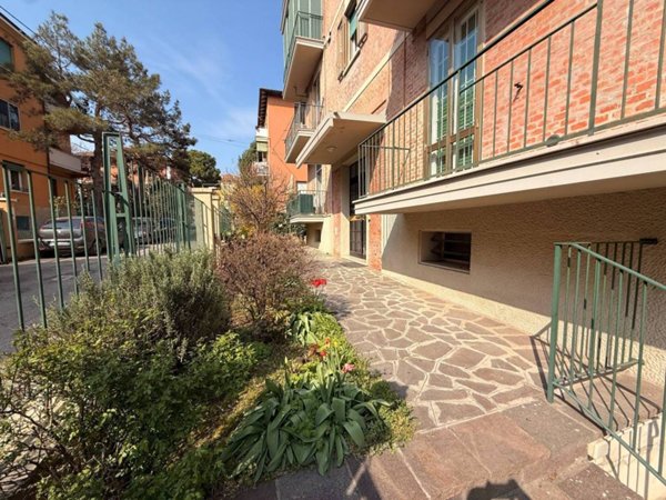 appartamento in vendita a Bologna in zona Savena