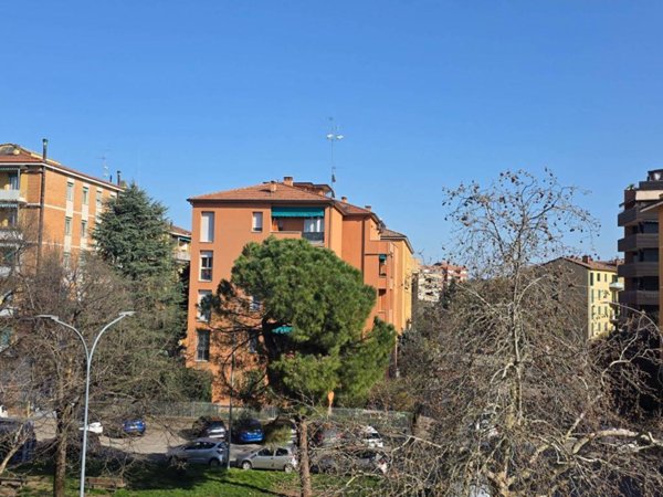 appartamento in vendita a Bologna in zona Savena
