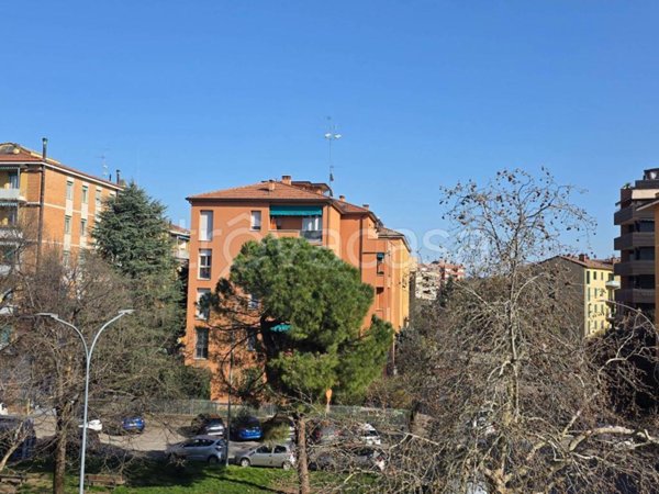 appartamento in vendita a Bologna in zona Savena