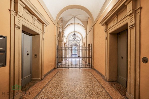 appartamento in vendita a Bologna in zona Centro Storico