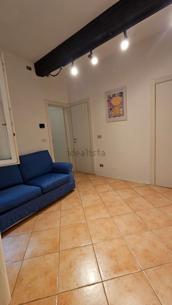 appartamento in vendita a Bologna in zona Saragozza