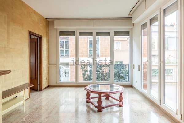 appartamento in vendita a Bologna in zona Quartiere Porto