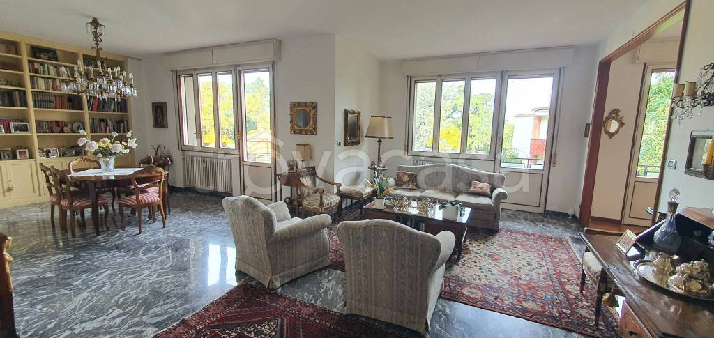 appartamento in vendita a Bologna in zona Santo Stefano