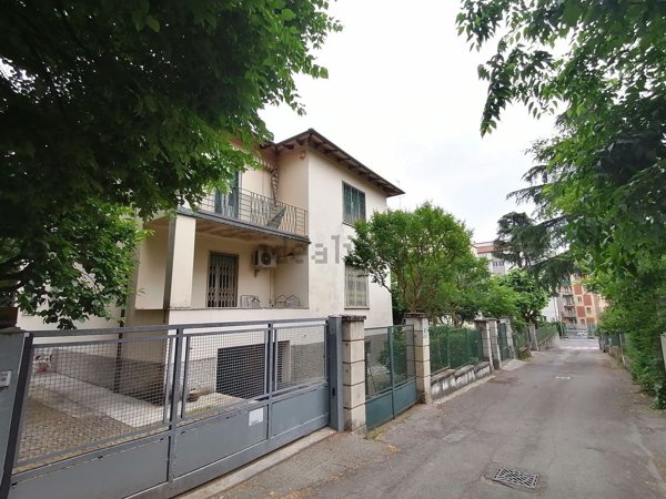 appartamento in vendita a Bologna