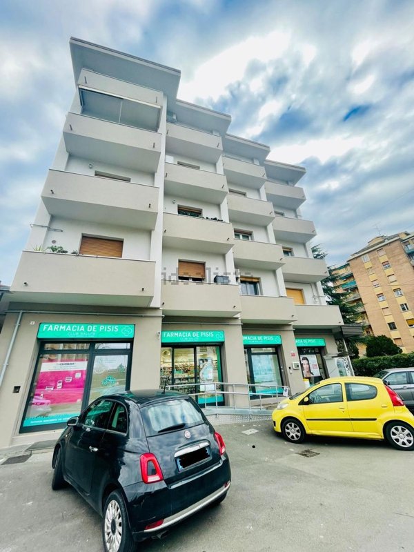 appartamento in vendita a Bologna in zona Saragozza