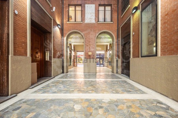 appartamento in vendita a Bologna in zona Centro Storico