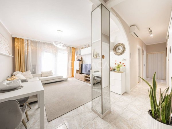 appartamento in vendita a Bologna in zona Reno