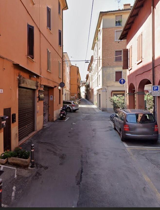 appartamento in vendita a Bologna in zona Santo Stefano