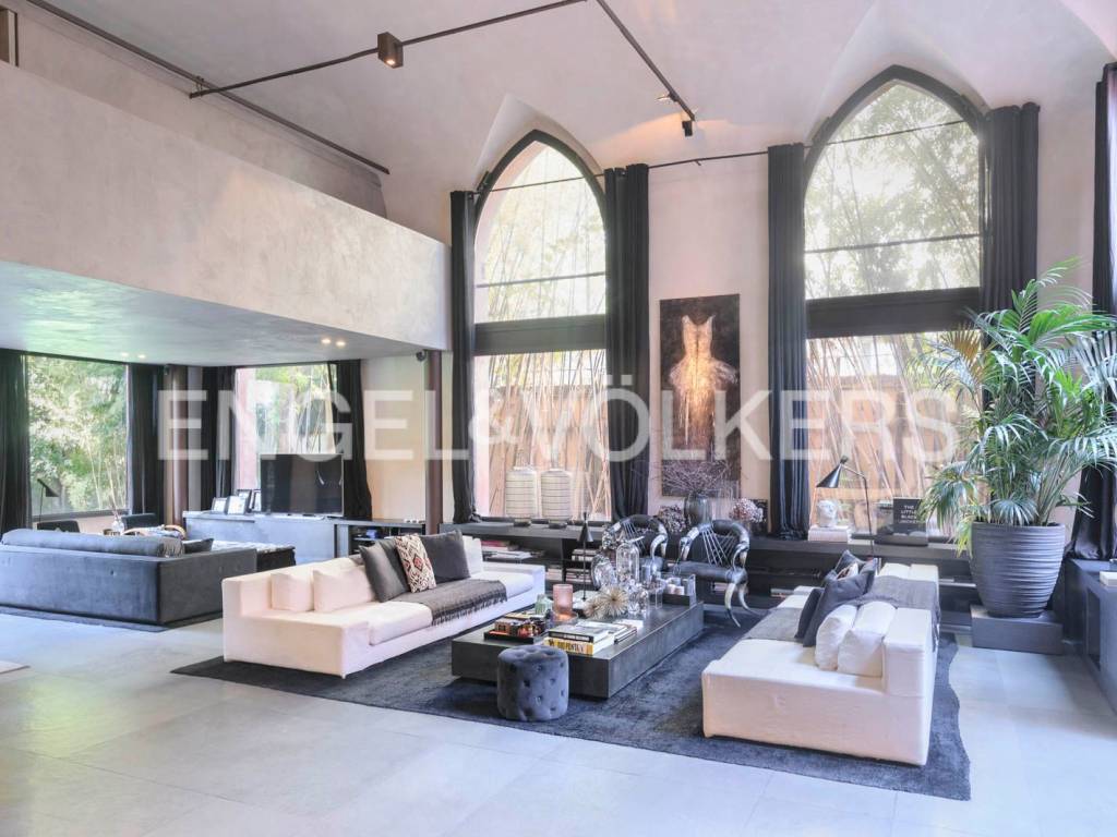 appartamento in vendita a Bologna in zona Santo Stefano