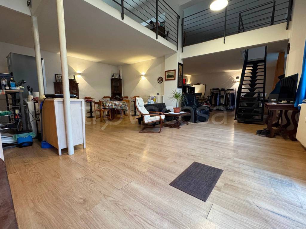 appartamento in vendita a Bologna in zona Centro Storico