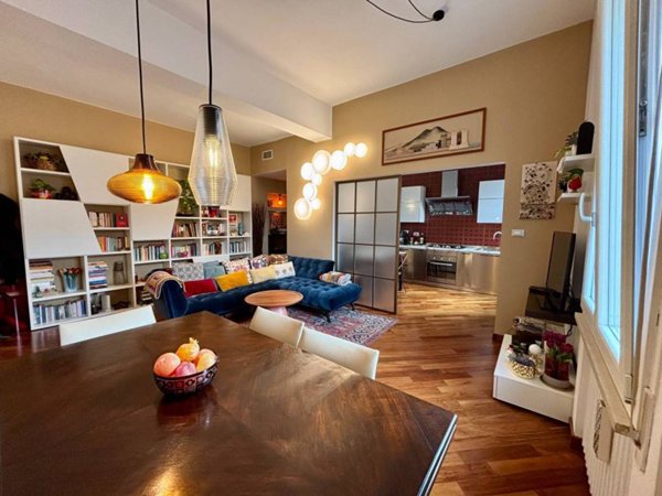 appartamento in vendita a Bologna in zona Quartiere Porto