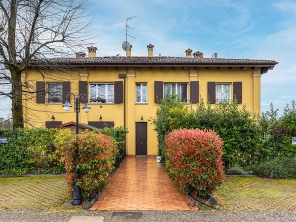 appartamento in vendita a Bologna in zona Savena