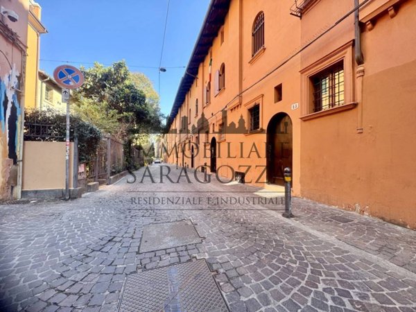 locale di sgombero in vendita a Bologna in zona Centro Storico