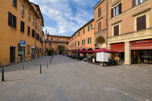 appartamento in vendita a Bologna in zona Centro Storico