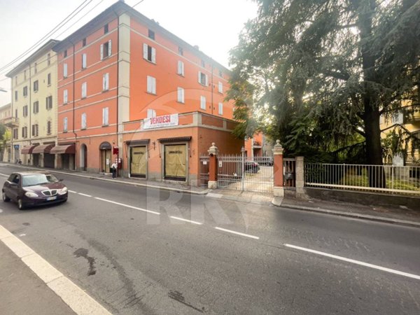 appartamento in vendita a Bologna in zona Santo Stefano