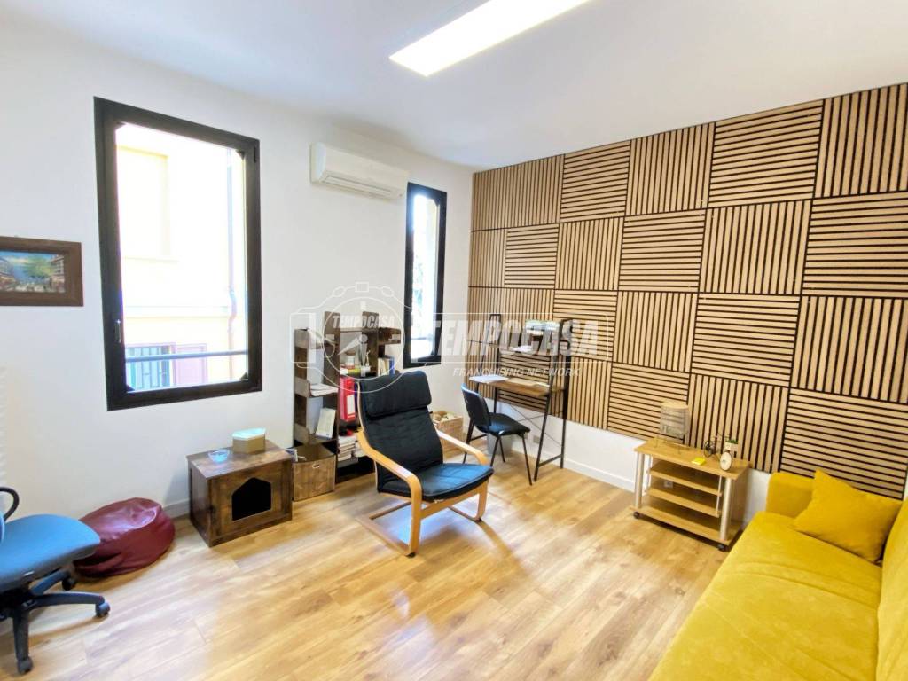 ufficio in vendita a Bologna in zona Santa Viola