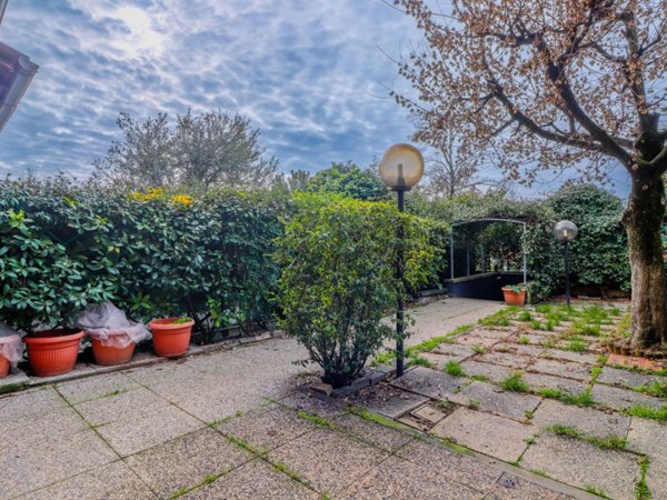 casa indipendente in vendita a Bologna in zona Dozza