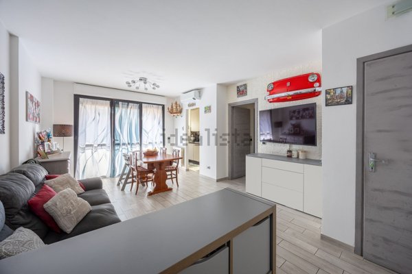 appartamento in vendita a Bologna in zona Reno