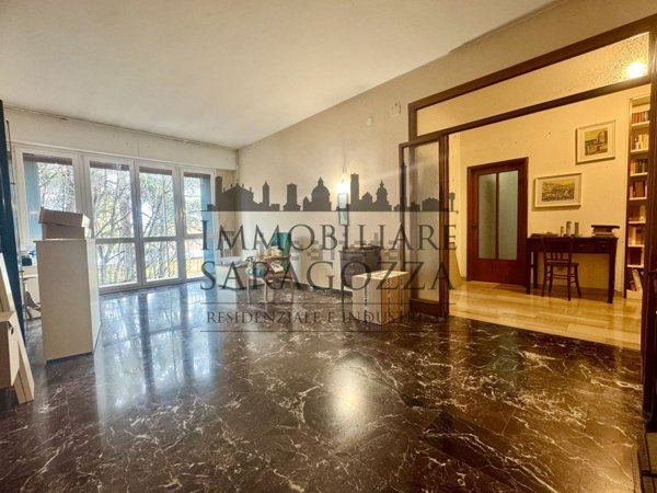 appartamento in vendita a Bologna in zona Saragozza