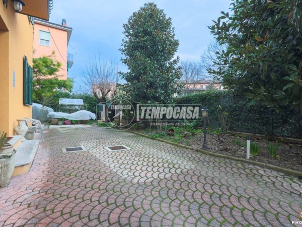 casa indipendente in vendita a Bologna in zona Borgo Panigale