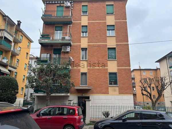 appartamento in vendita a Bologna in zona Santo Stefano