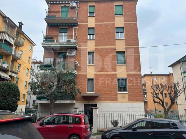 appartamento in vendita a Bologna in zona Santo Stefano