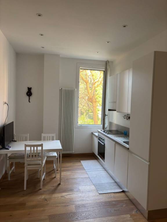 appartamento in vendita a Bologna in zona Santo Stefano