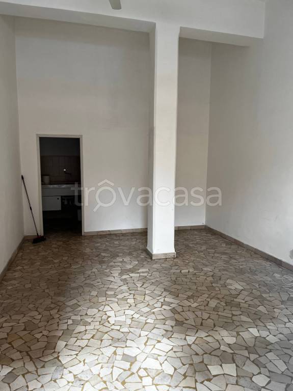 negozio in vendita a Bologna
