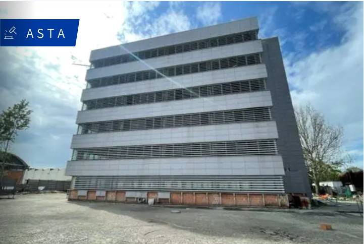 ufficio in vendita a Bologna in zona Fiera