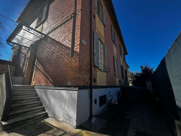 appartamento in vendita a Bologna in zona Saragozza