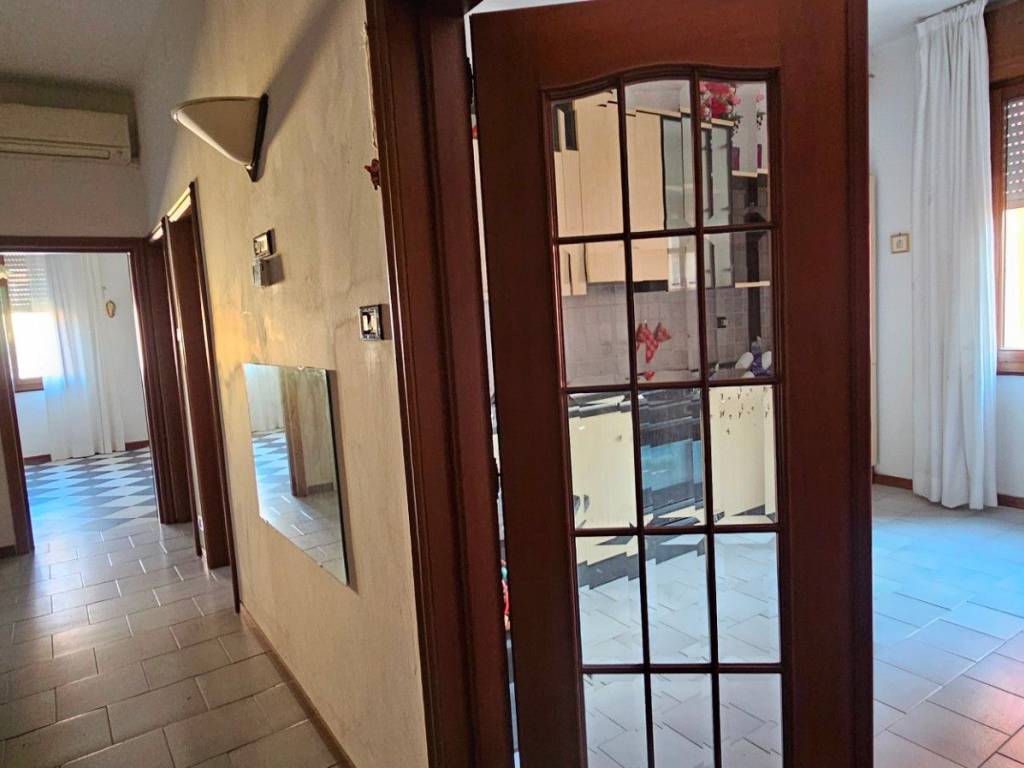 appartamento in vendita a Bologna in zona Saffi