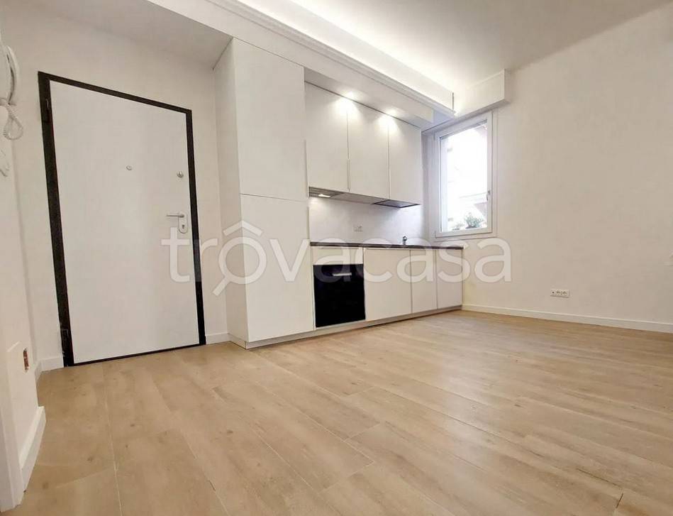 appartamento in vendita a Bologna in zona San Vitale