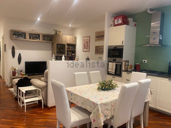 appartamento in vendita a Bologna in zona Santo Stefano