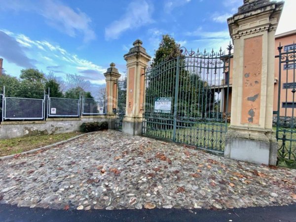 casa indipendente in vendita a Bologna in zona Savena