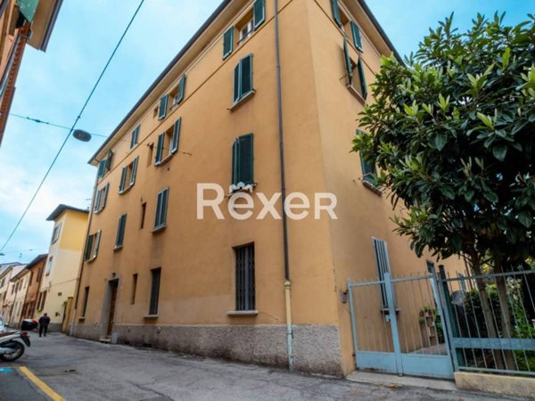 appartamento in vendita a Bologna in zona Saffi
