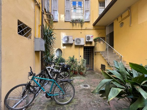 ufficio in vendita a Bologna