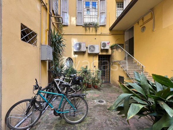 ufficio in vendita a Bologna