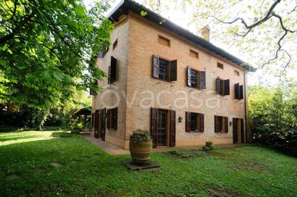 casa indipendente in vendita a Bologna in zona Santo Stefano