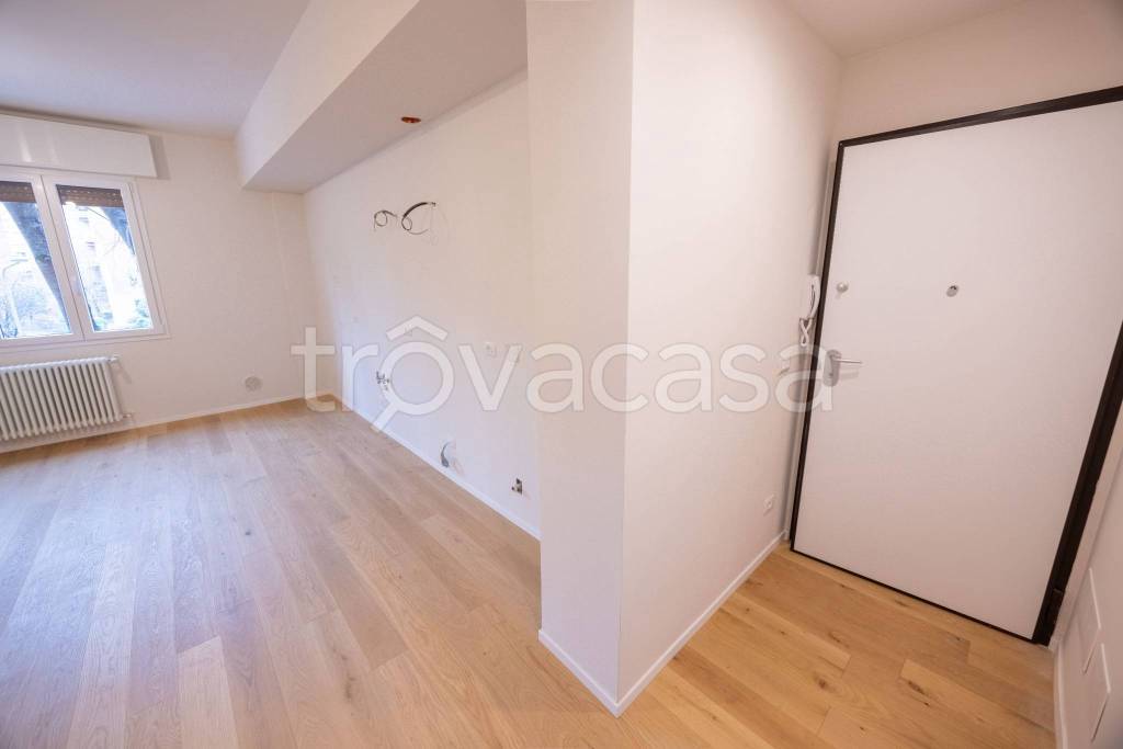 appartamento in vendita a Bologna in zona Saragozza