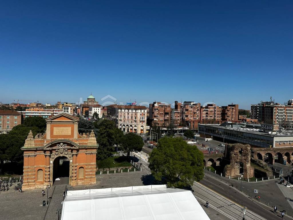 appartamento in vendita a Bologna in zona Quartiere Porto