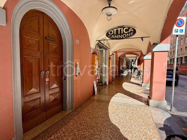 appartamento in vendita a Bologna in zona Reno