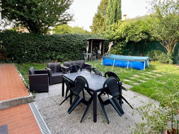 casa indipendente in vendita a Bologna in zona Borgo Panigale